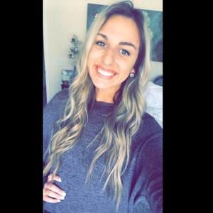 Meet your Posher, Justina